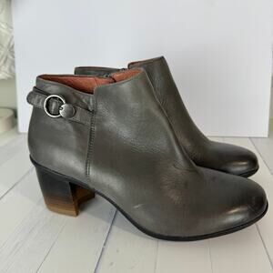 Dansko Perry Women's Ankle Boot Grey Distressed Size 40